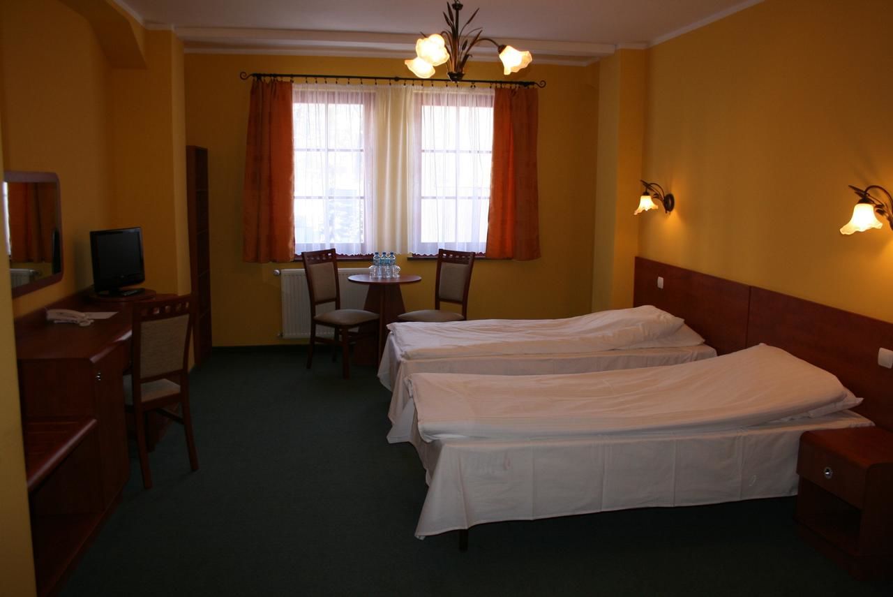 Отель Hotel-Restauracja Spichlerz Старгард-21