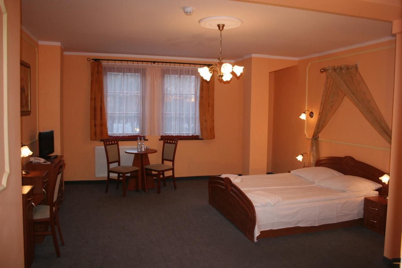 Отель Hotel-Restauracja Spichlerz Старгард-48
